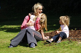 2005-11.jpg