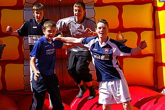 2005-5.jpg